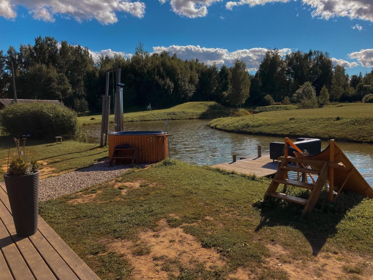 Starp Debesim Un Zemi Konuk evi Krāslava Dış mekan fotoğraf